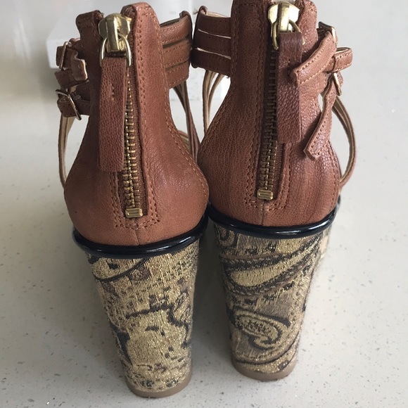 Nine West shoes sandals brown wedge sparkle paisley design Size 8 1/2 - Picture 3 of 6